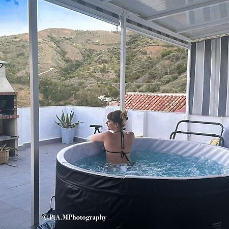 Alquiler Rural Cutar, Casa Robles Villa Eksteriør bilde