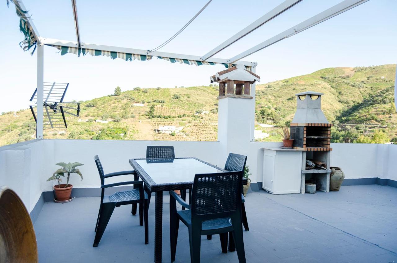 Alquiler Rural Cutar, Casa Robles Villa Eksteriør bilde