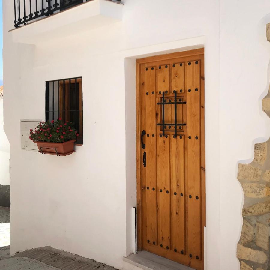Alquiler Rural Cutar, Casa Robles Villa Eksteriør bilde