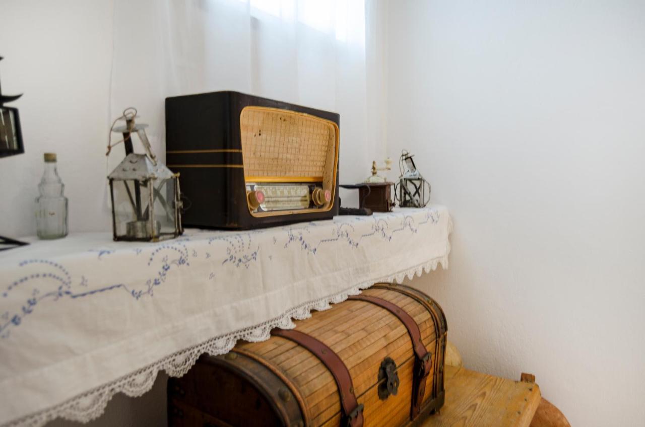 Alquiler Rural Cutar, Casa Robles Villa Eksteriør bilde