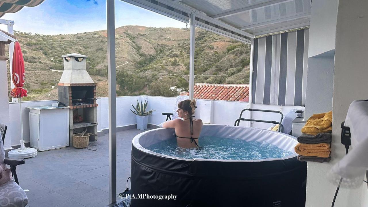Alquiler Rural Cutar, Casa Robles Villa Eksteriør bilde