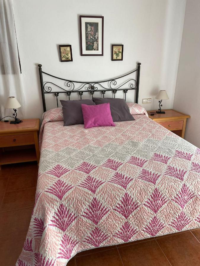 Alquiler Rural Cutar, Casa Robles Villa Eksteriør bilde