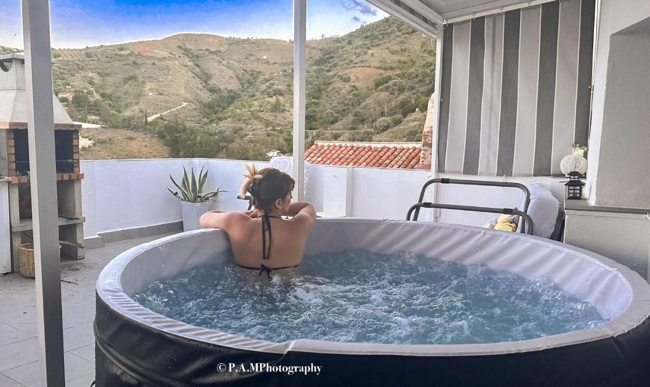 Alquiler Rural Cutar, Casa Robles Villa Eksteriør bilde