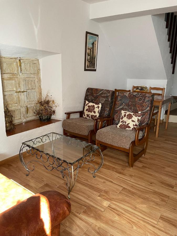 Alquiler Rural Cutar, Casa Robles Villa Eksteriør bilde